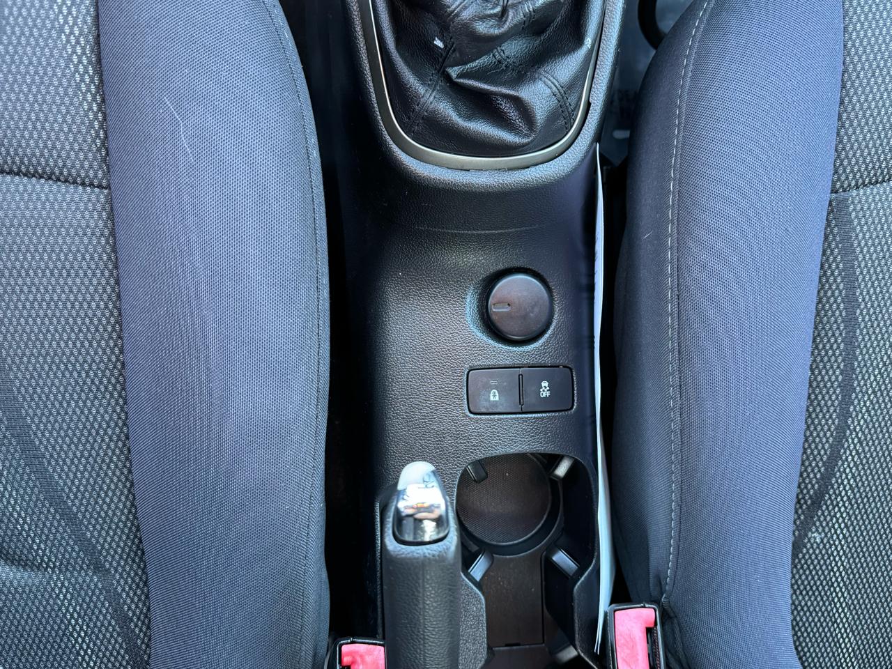 Chevrolet Sonic LT Manual Sedan 2013
