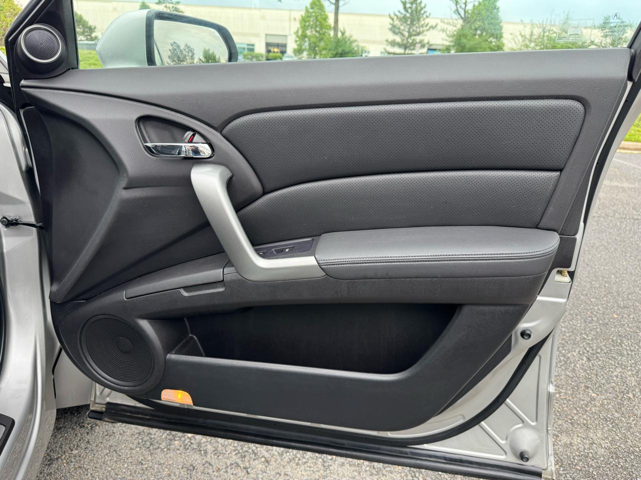 Acura RDX 5-Spd AT SH-AWD with Technology Package 2012