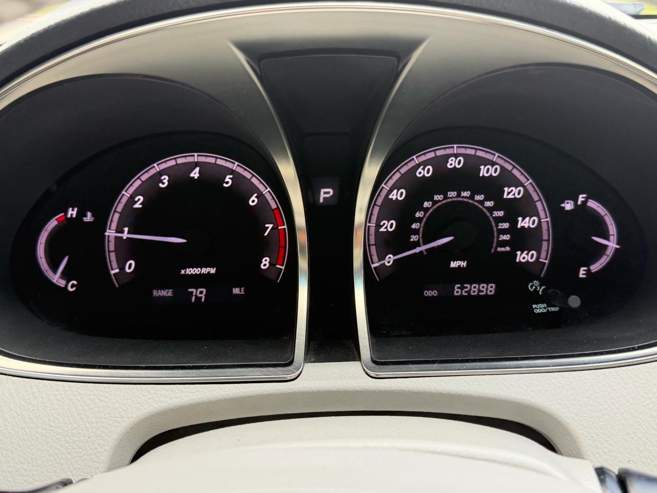 Toyota Avalon 4dr Sdn Limited (Natl) 2012