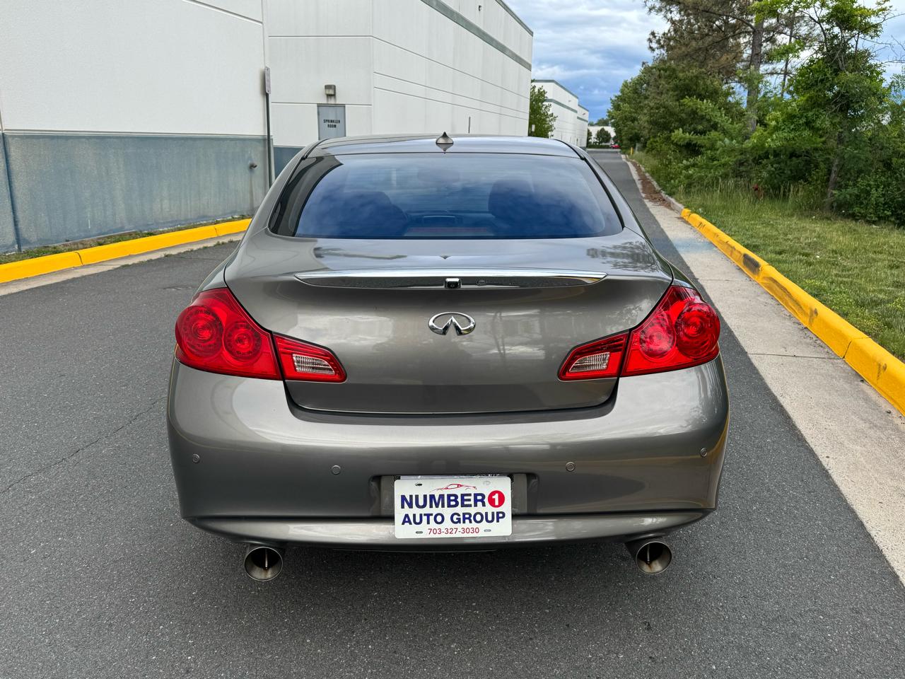 Infiniti G Sedan G37x AWD 2011