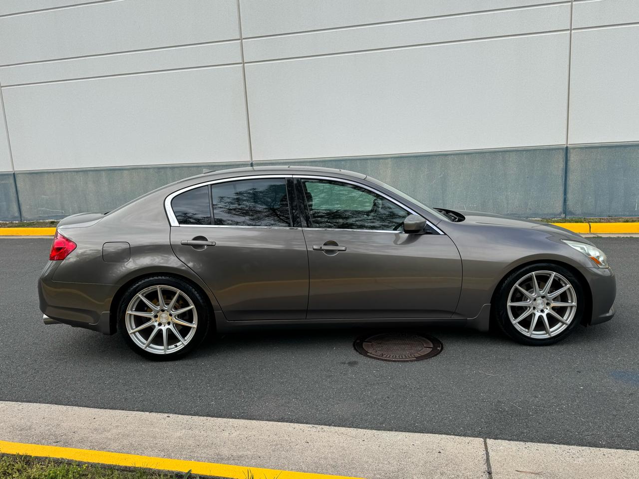 Infiniti G Sedan G37x AWD 2011