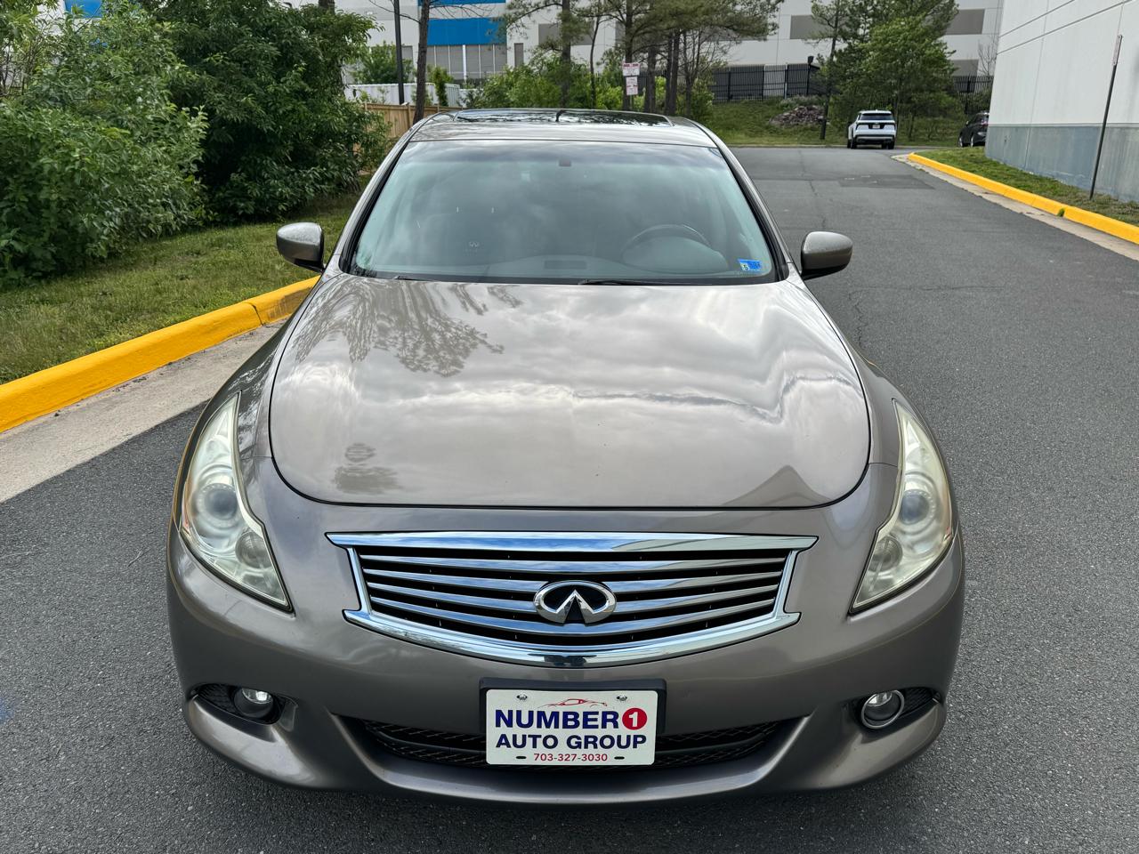 Infiniti G Sedan G37x AWD 2011