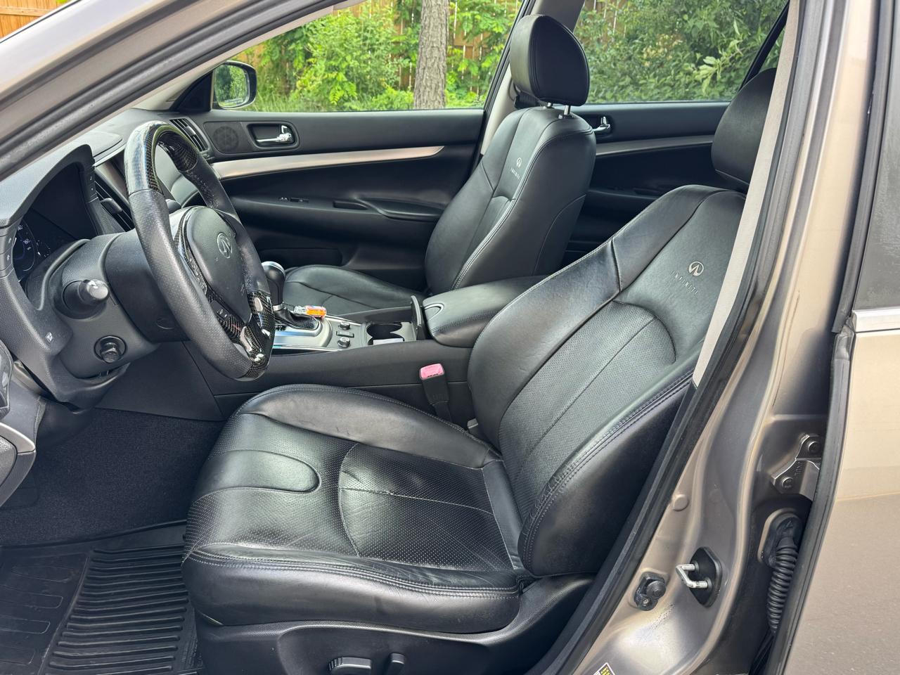 Infiniti G Sedan G37x AWD 2011