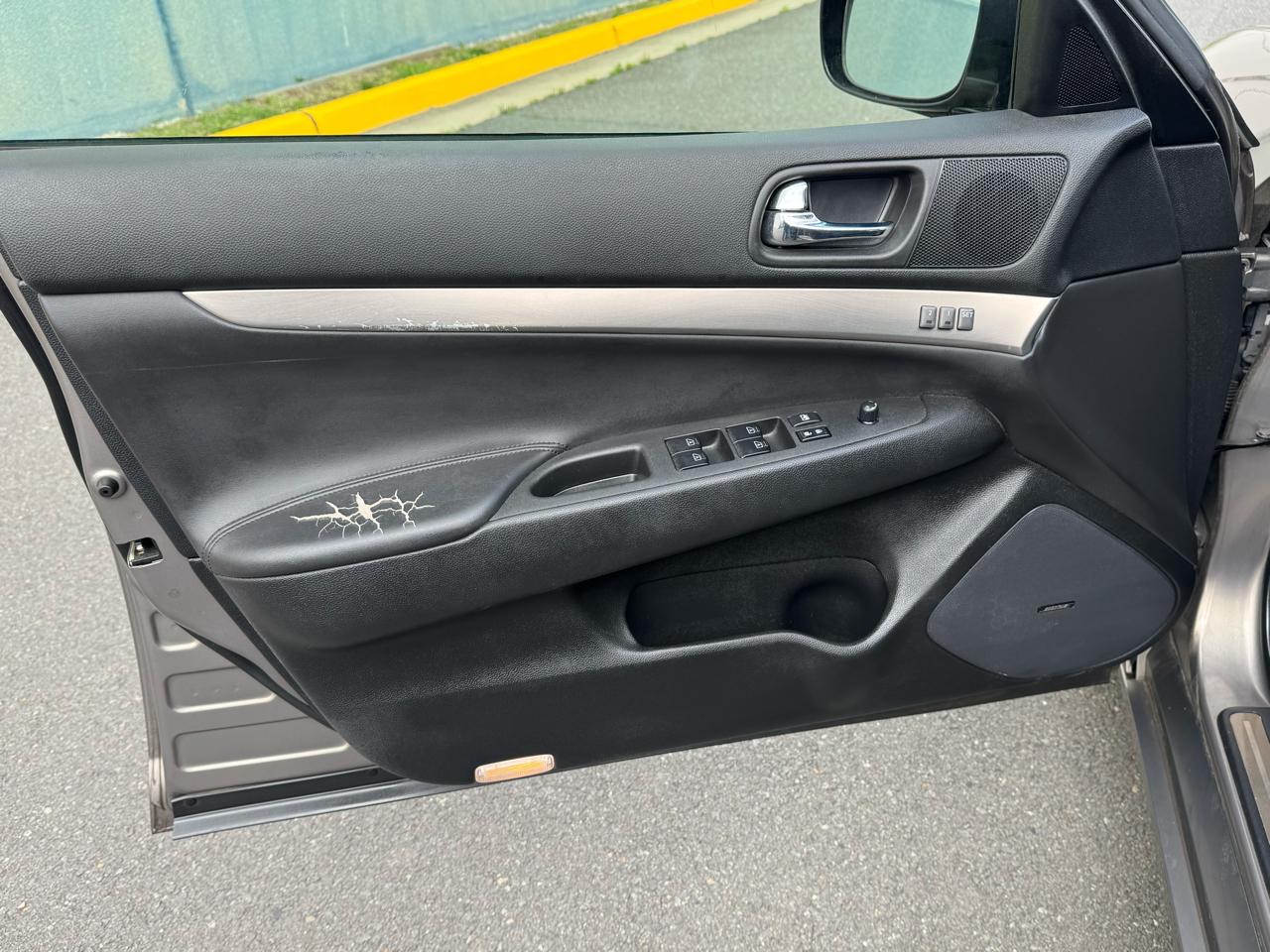 Infiniti G Sedan G37x AWD 2011