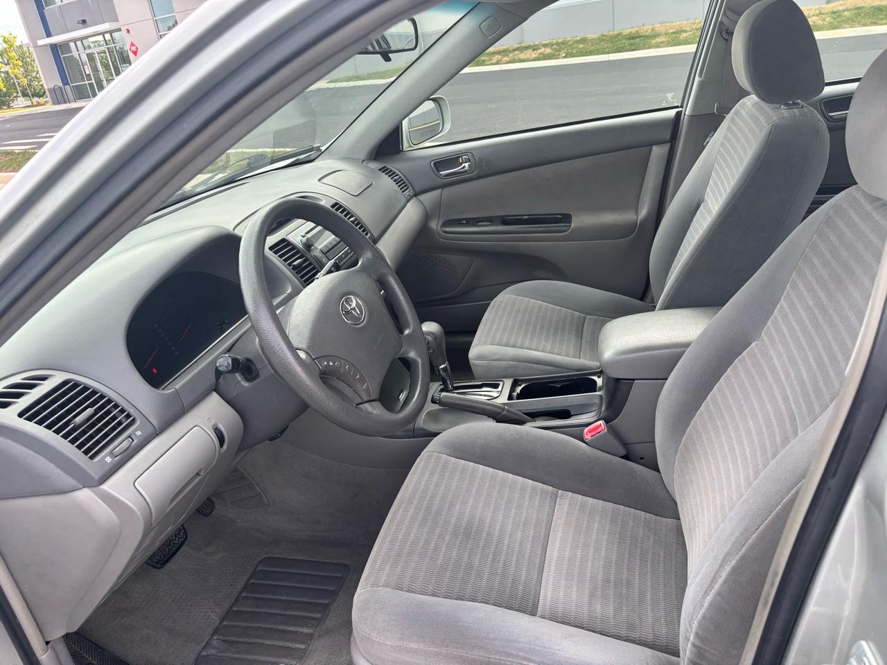 Toyota Camry Standard 2006