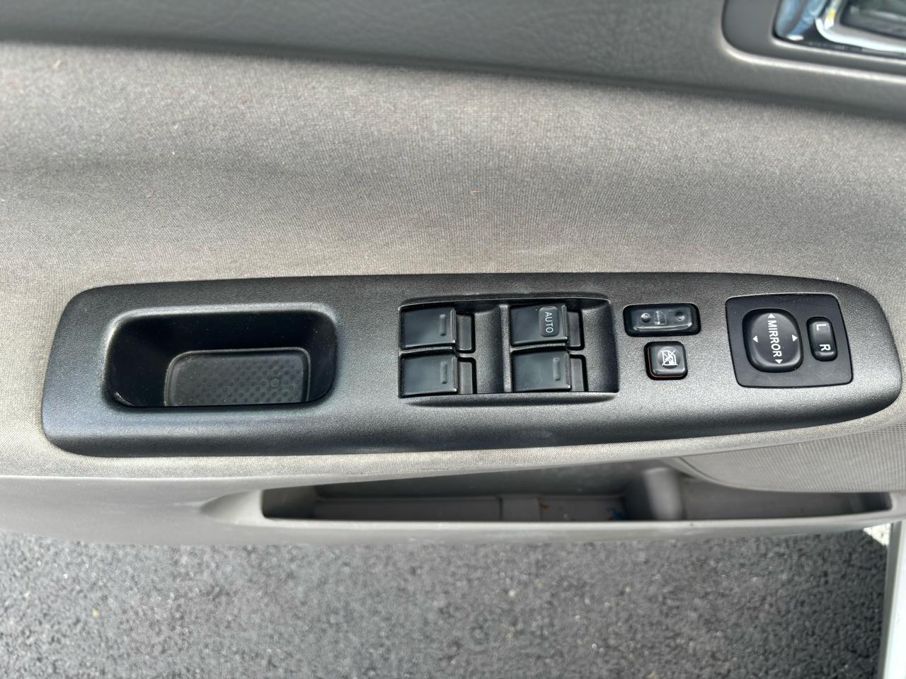 Toyota Camry Standard 2006