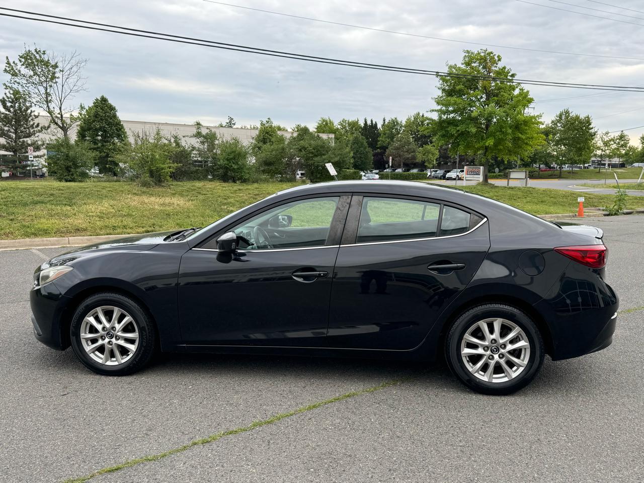 Mazda MAZDA3 i Touring AT 4-Door 2014