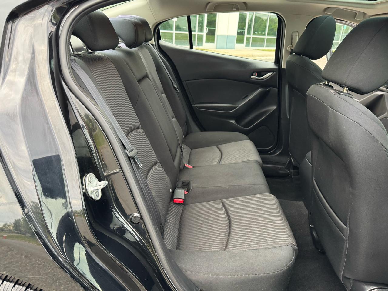 Mazda MAZDA3 i Touring AT 4-Door 2014