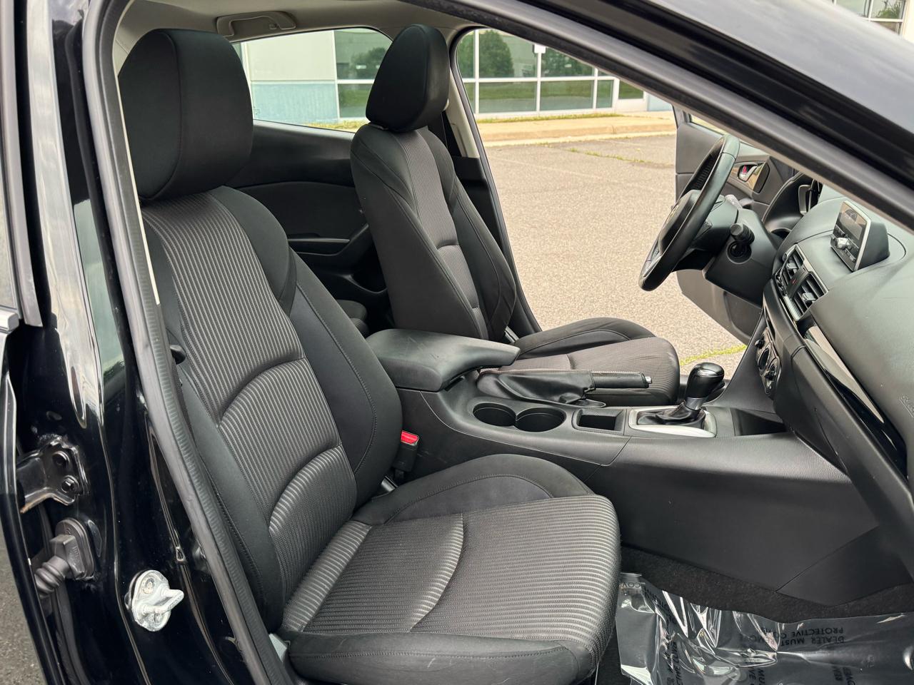 Mazda MAZDA3 i Touring AT 4-Door 2014