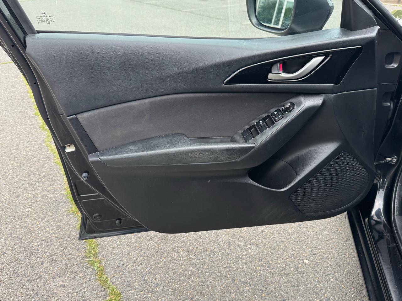 Mazda MAZDA3 i Touring AT 4-Door 2014