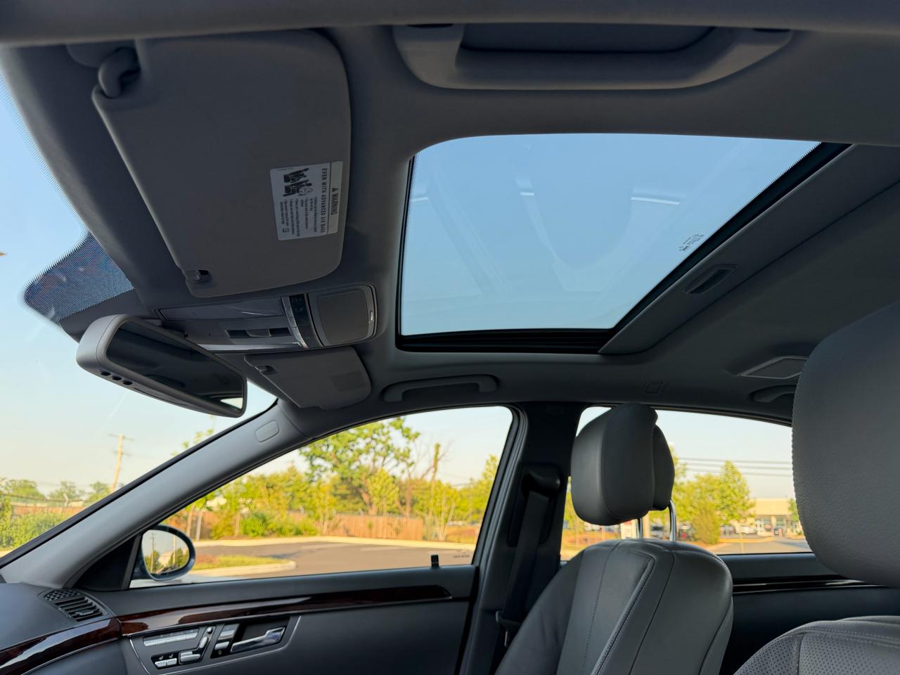 Mercedes-Benz S-Class S550 4MATIC 2007