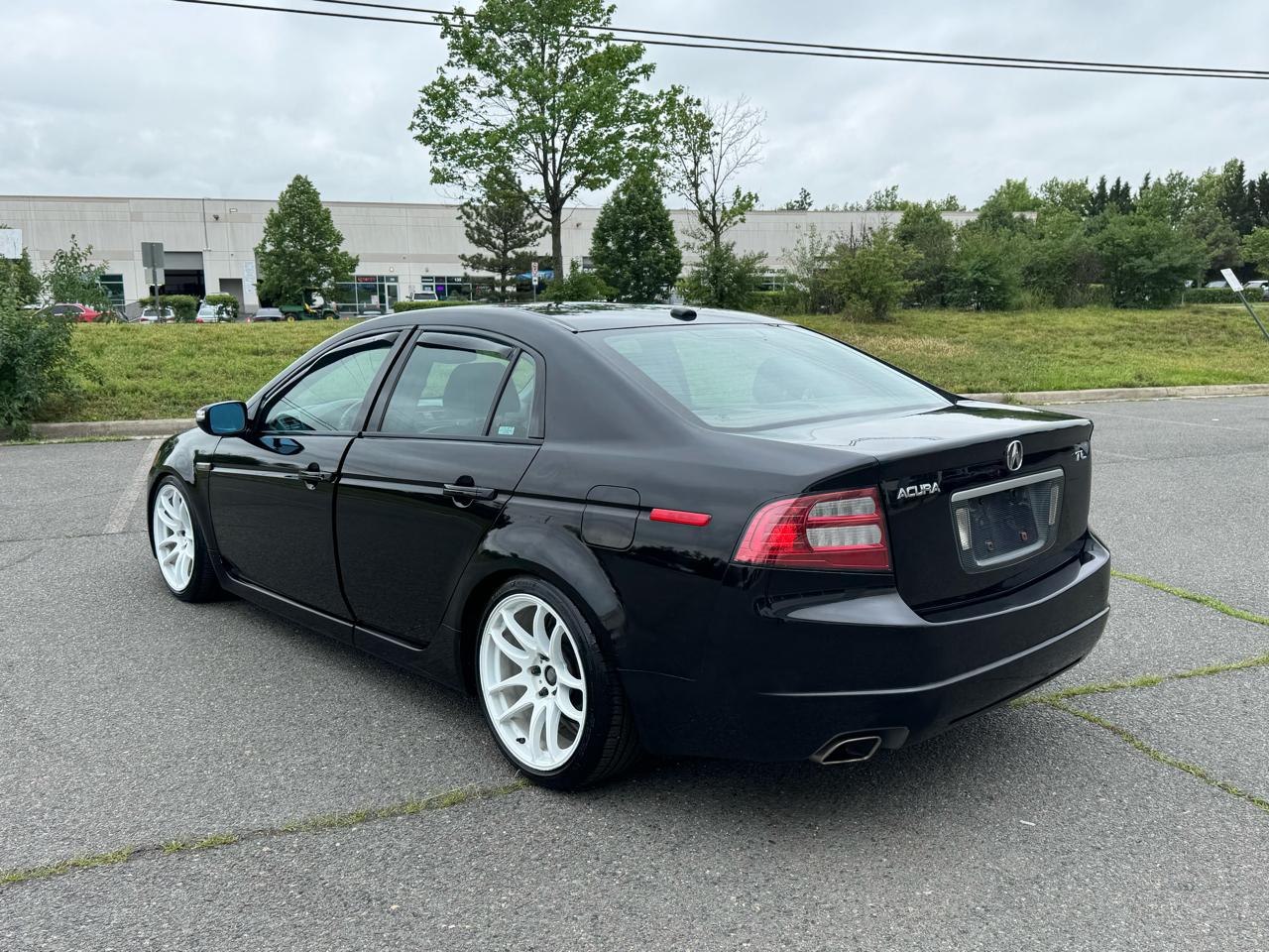 Acura TL 5-Speed AT with Navigation System 2008