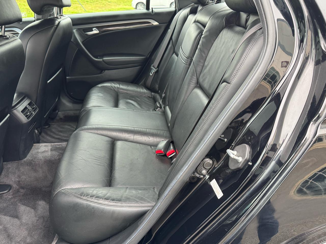 Acura TL 5-Speed AT with Navigation System 2008