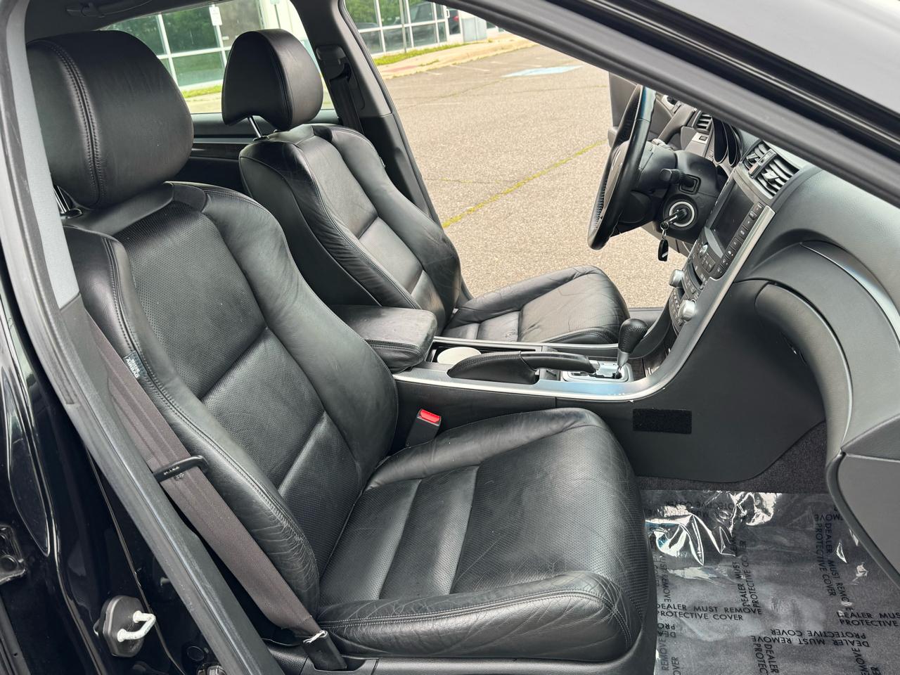 Acura TL 5-Speed AT with Navigation System 2008