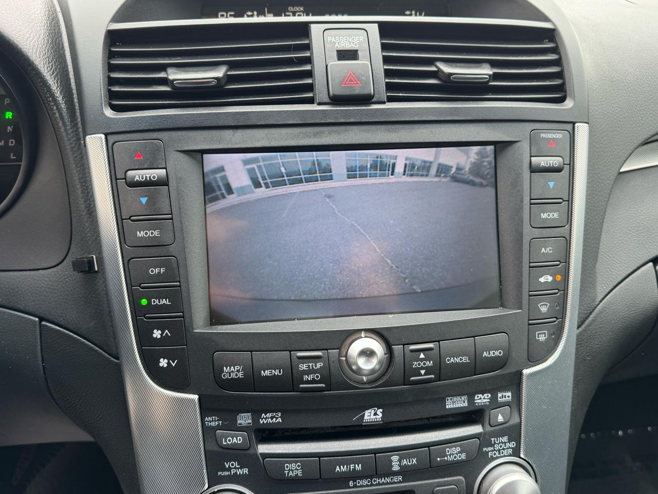 Acura TL 5-Speed AT with Navigation System 2008