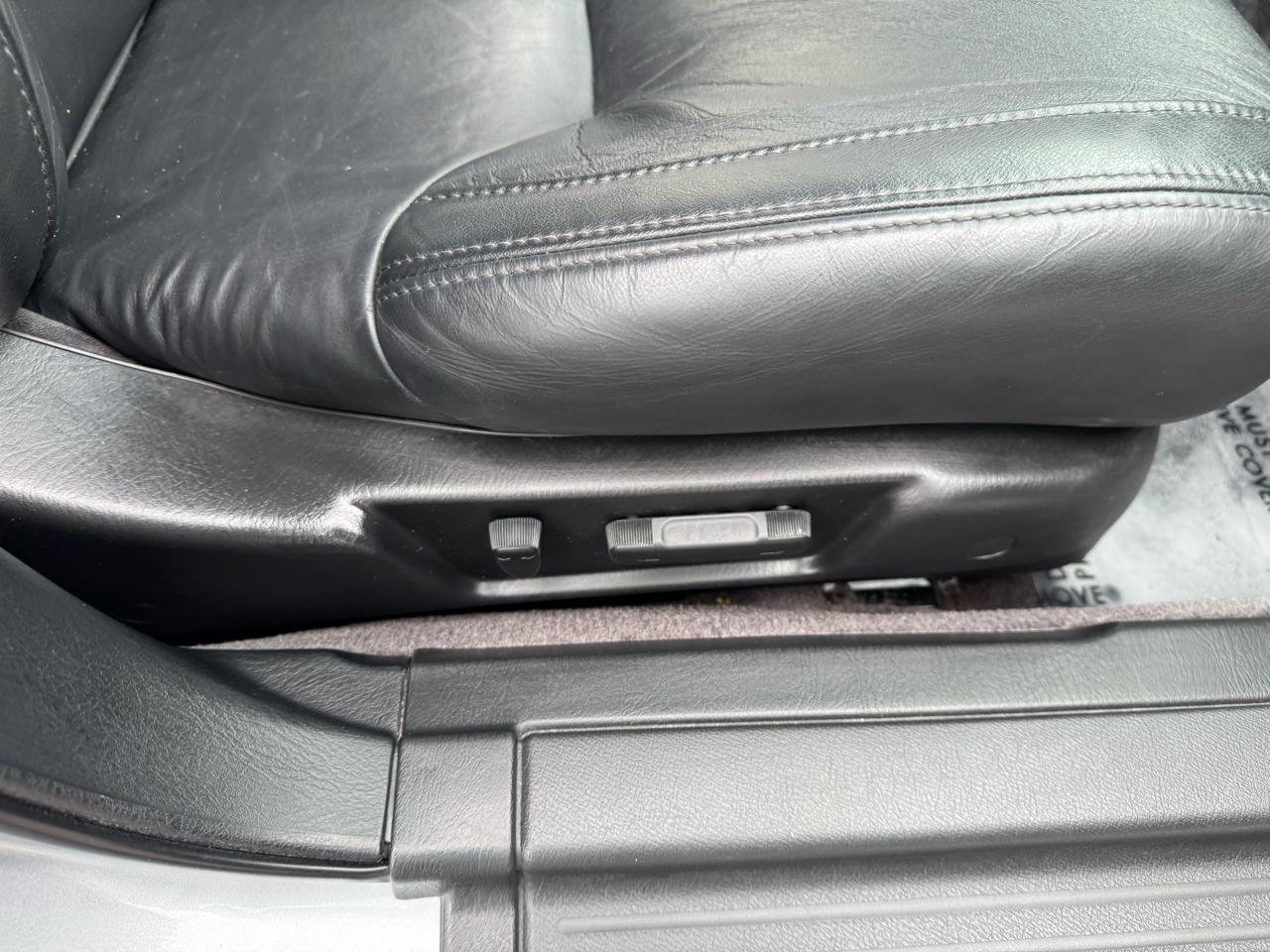 Acura TL 3.2TL with Navigation System 2003