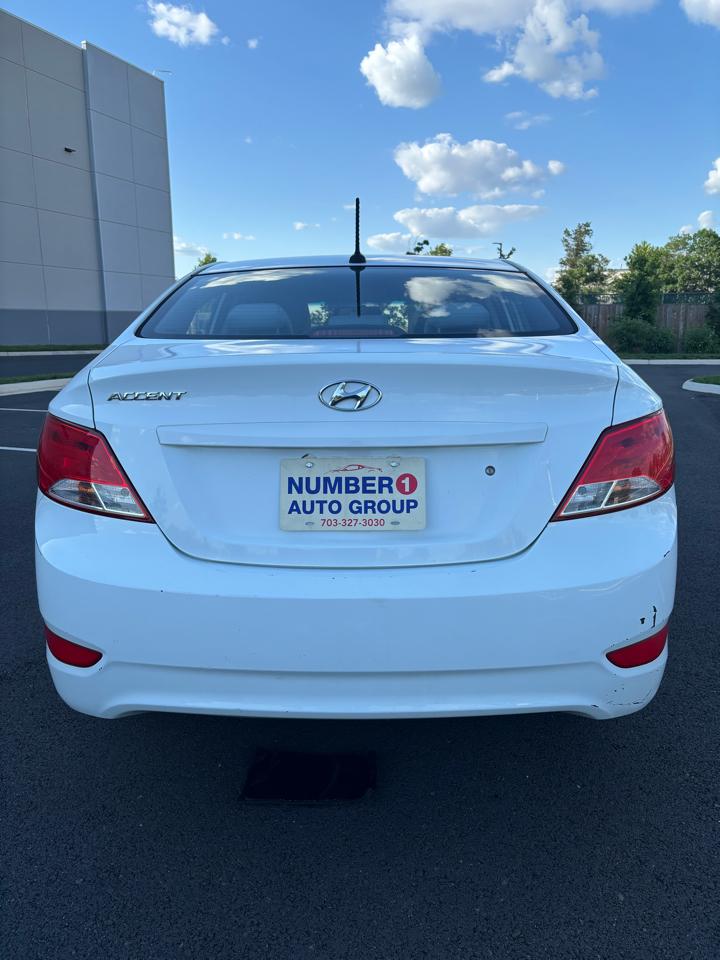 Hyundai Accent GLS 4-Door 6A 2015