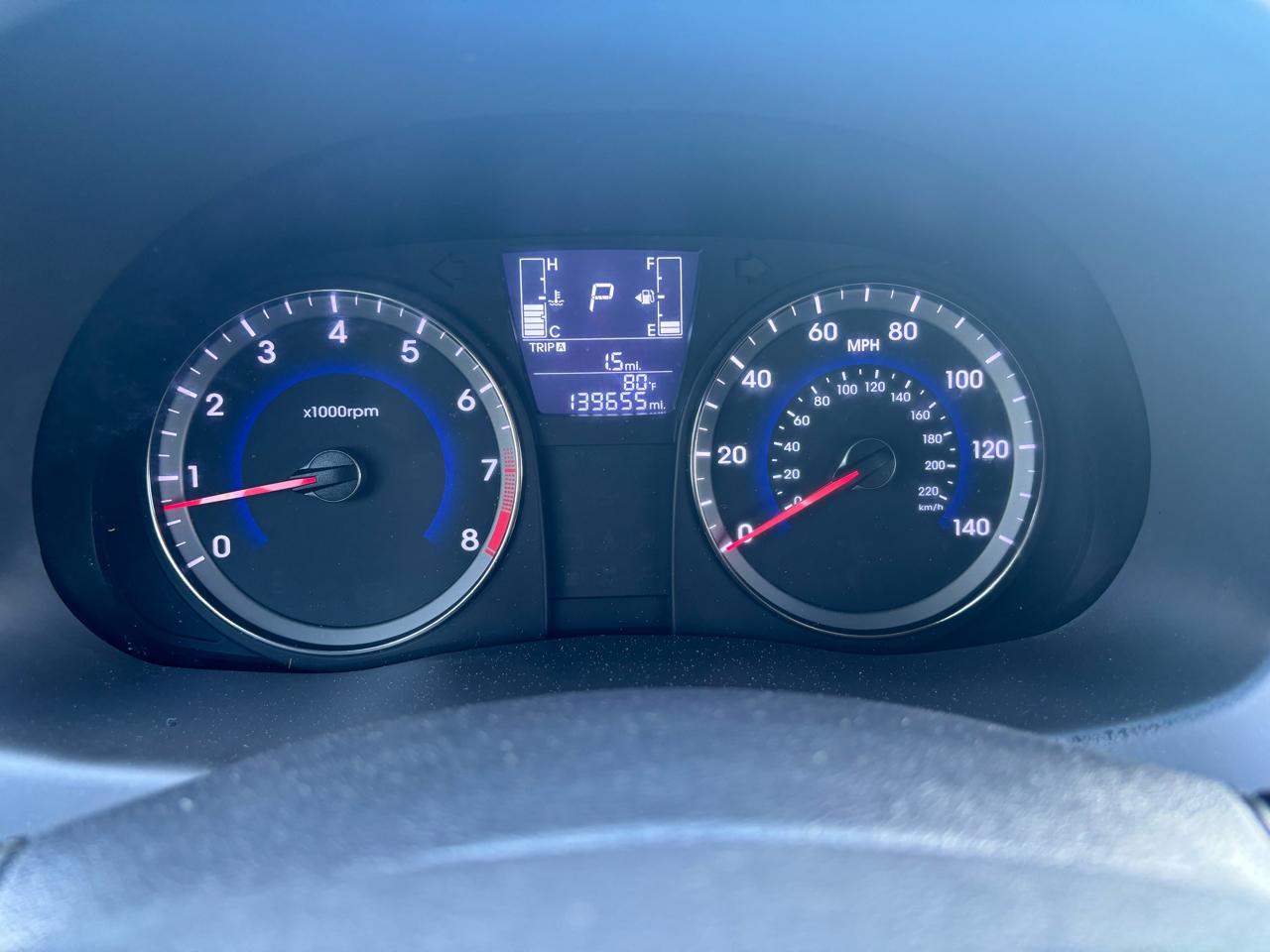 Hyundai Accent GLS 4-Door 6A 2015