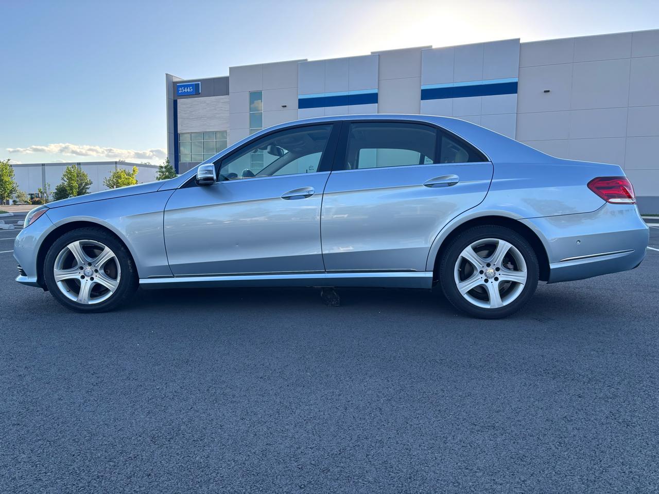 Mercedes-Benz E-Class E350 4MATIC Sedan 2014