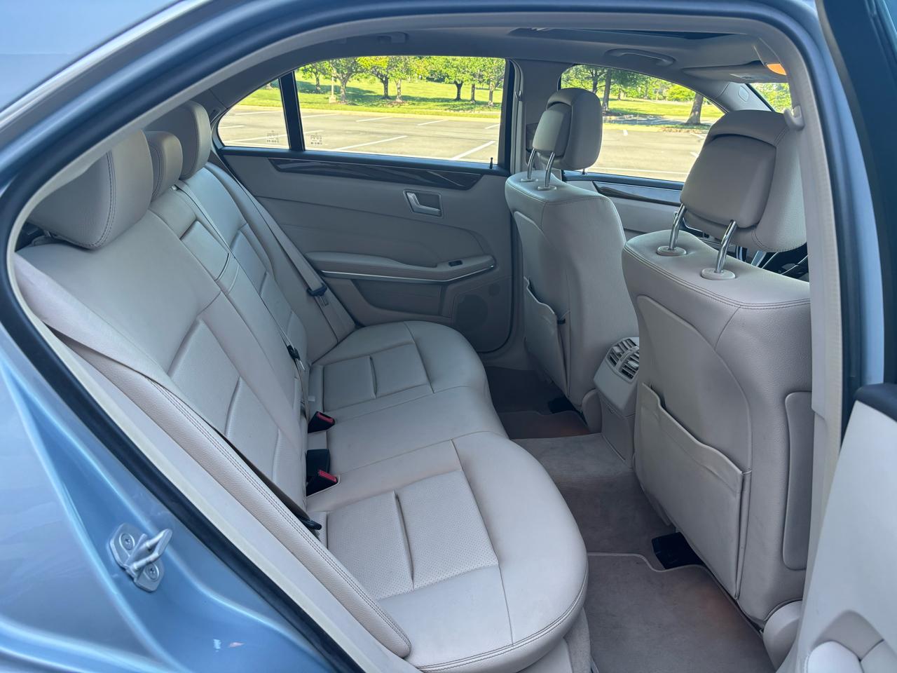 Mercedes-Benz E-Class E350 4MATIC Sedan 2014