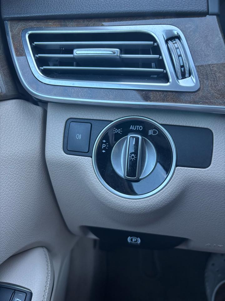 Mercedes-Benz E-Class E350 4MATIC Sedan 2014