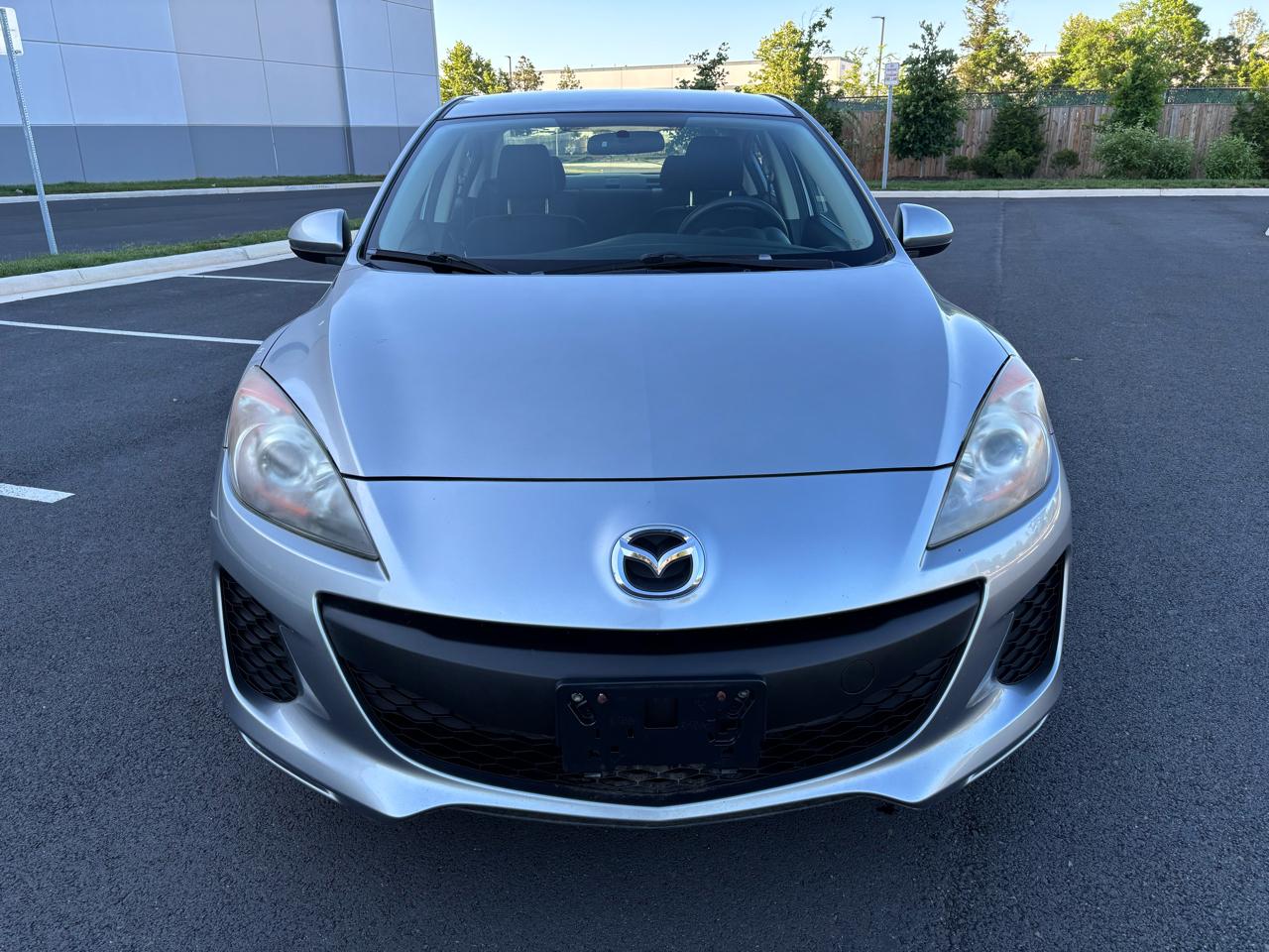 Mazda MAZDA3 i SV AT 4-Door 2013