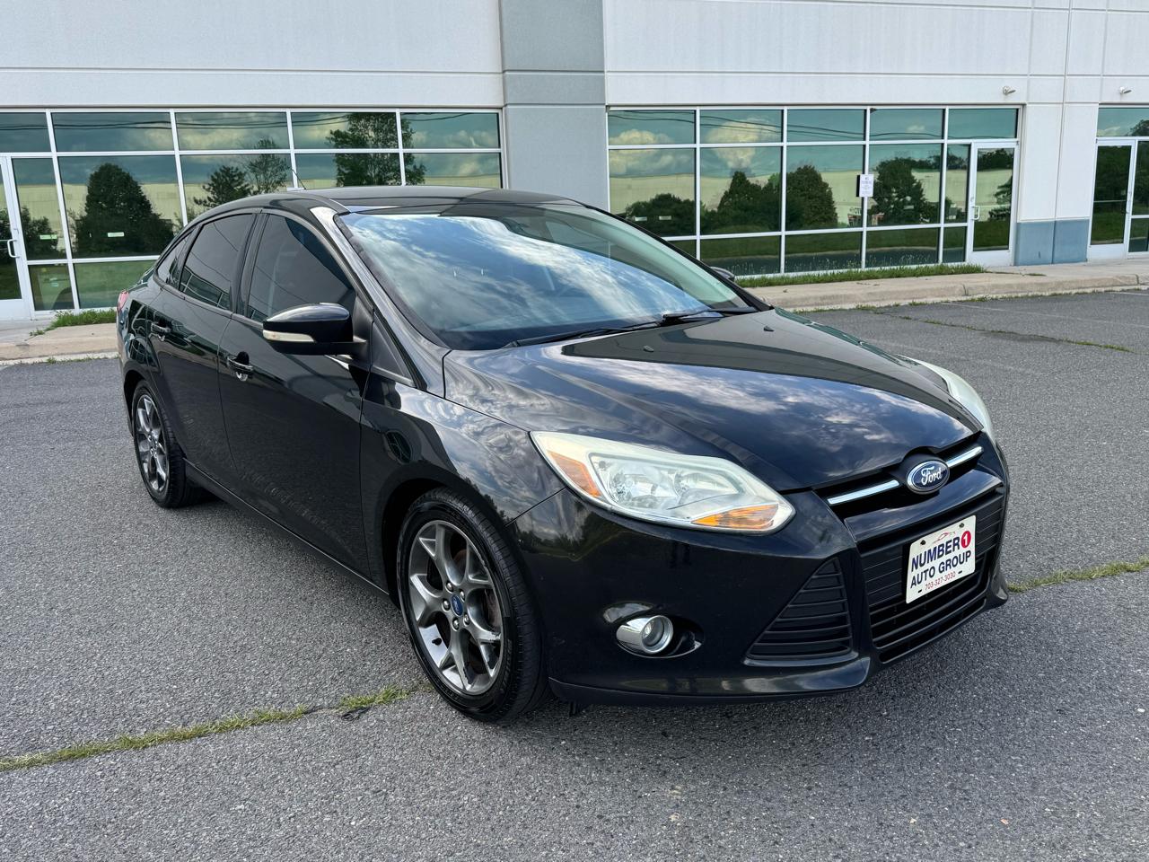 2014 Ford Focus SE Sedan