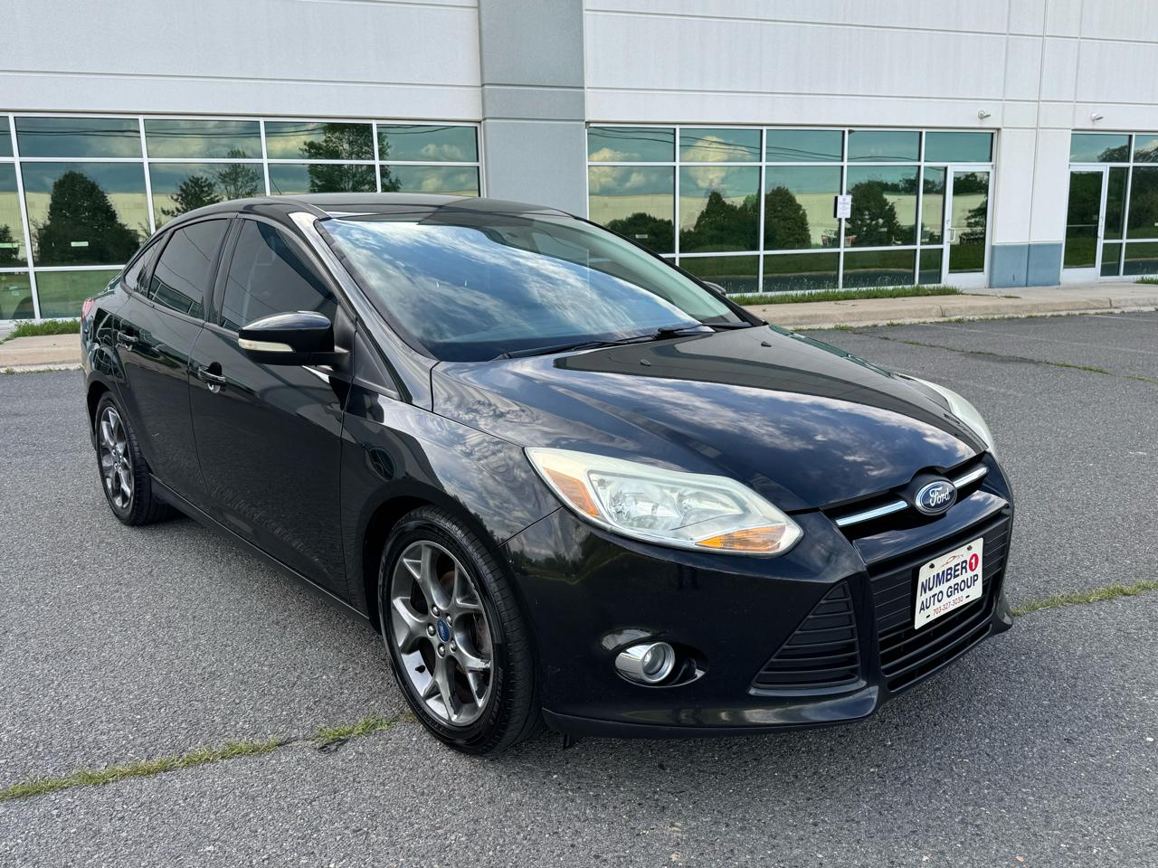Ford Focus SE Sedan 2014
