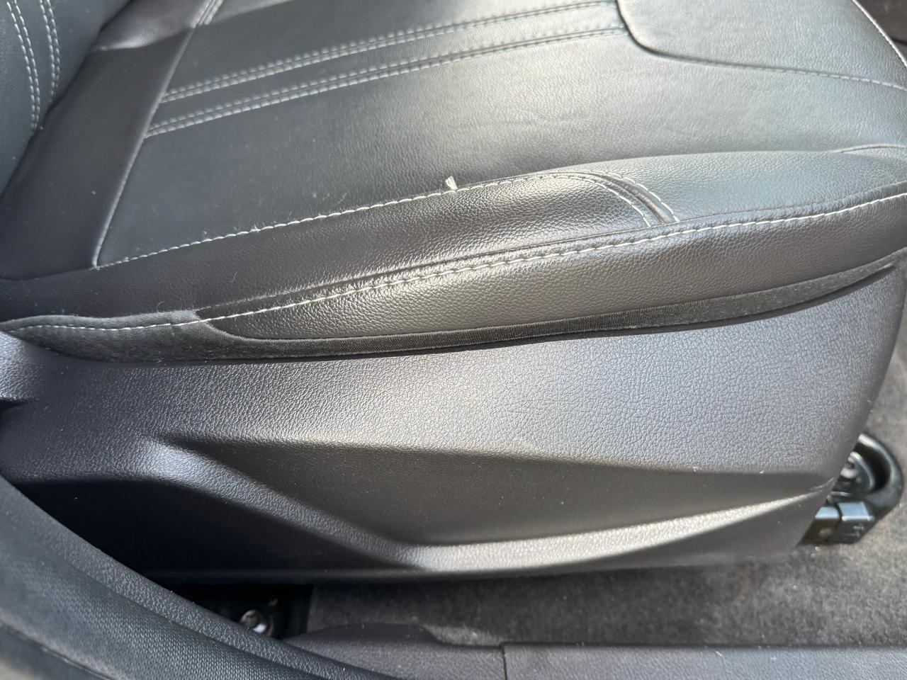 Ford Focus SE Sedan 2014