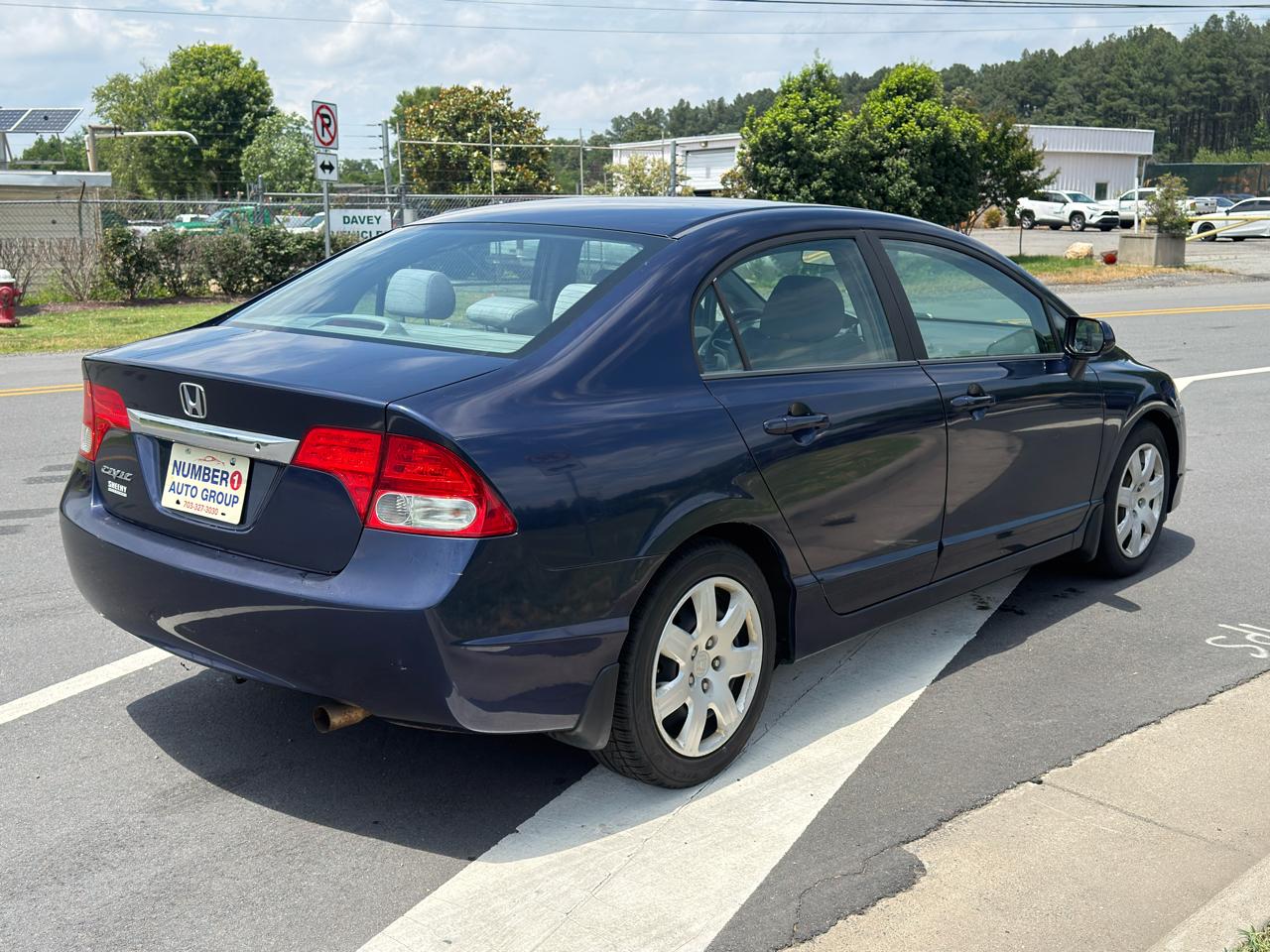 Honda Civic LX 4D Sedan 2009