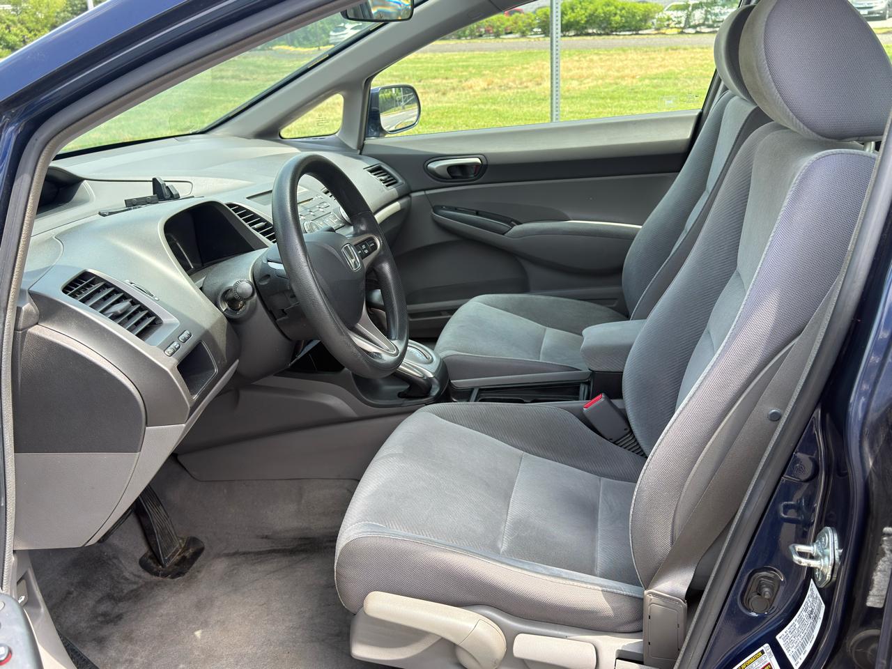 Honda Civic LX 4D Sedan 2009