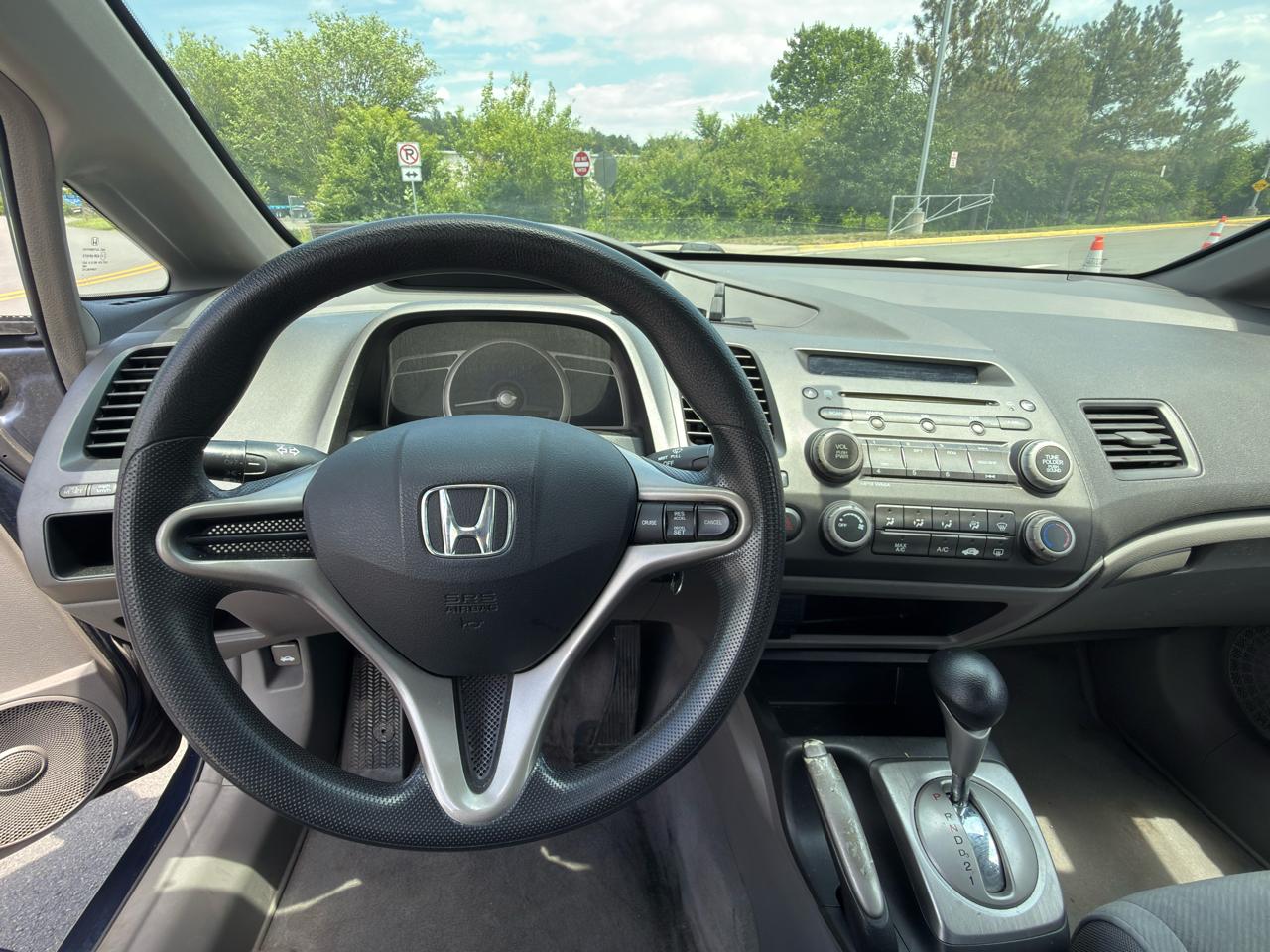 Honda Civic LX 4D Sedan 2009