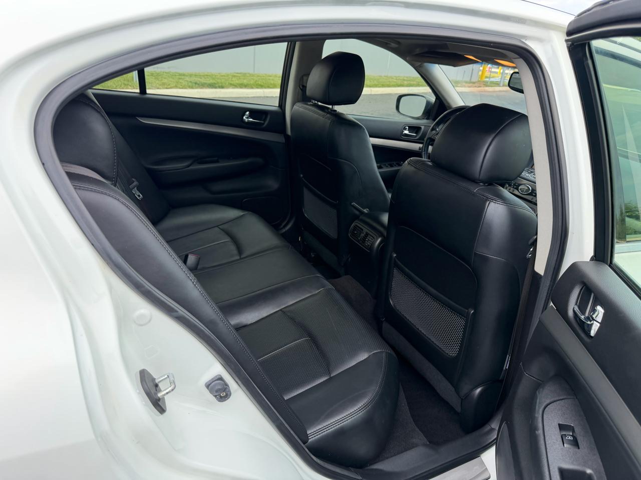 Infiniti G Sedan 37x AWD 2013