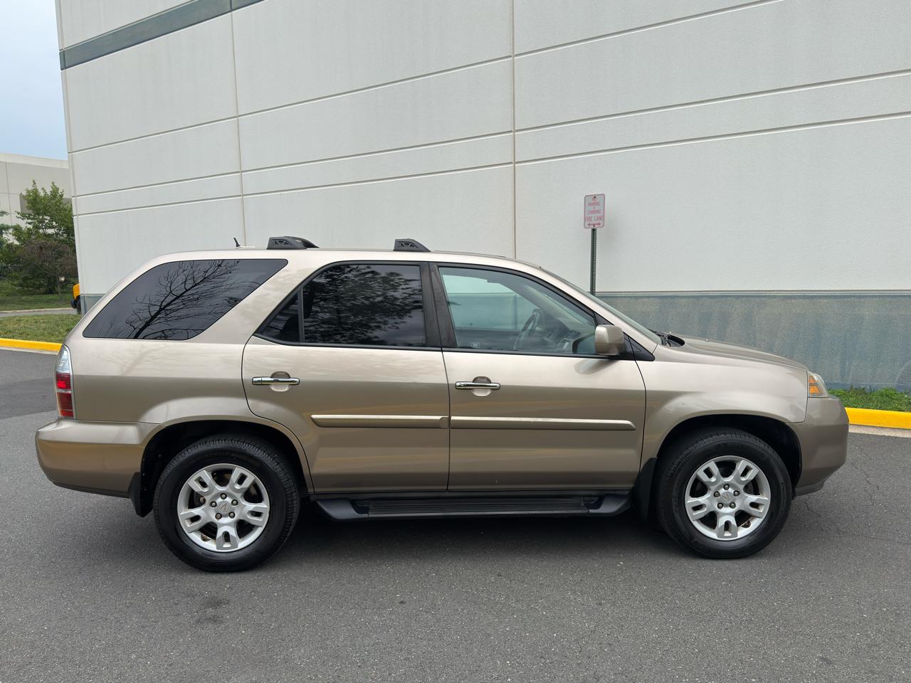 Acura MDX Touring with Navigation System and Rear DVD System 2005