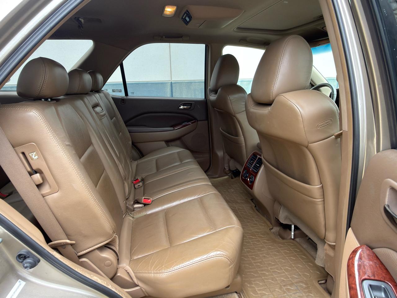 Acura MDX Touring with Navigation System and Rear DVD System 2005