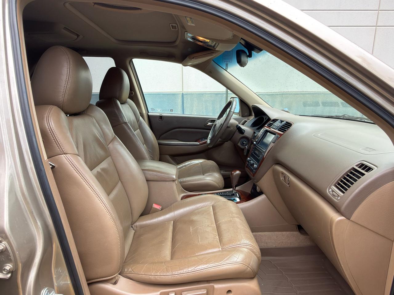 Acura MDX Touring with Navigation System and Rear DVD System 2005