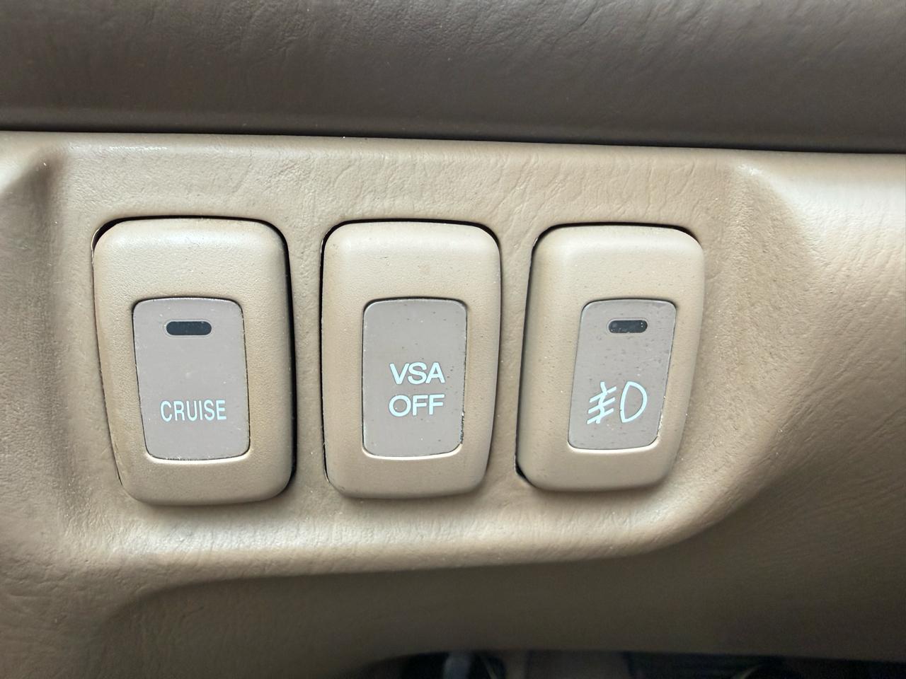Acura MDX Touring with Navigation System and Rear DVD System 2005