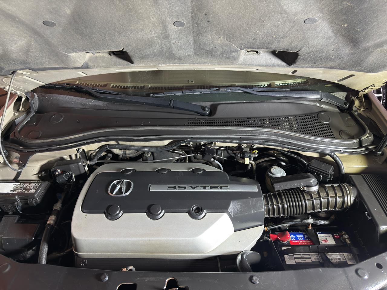 Acura MDX Touring with Navigation System and Rear DVD System 2005