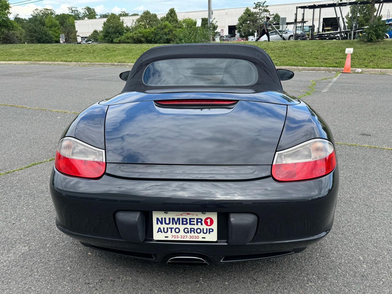 Porsche Boxster 2dr Roadster w/Tiptronic 2003