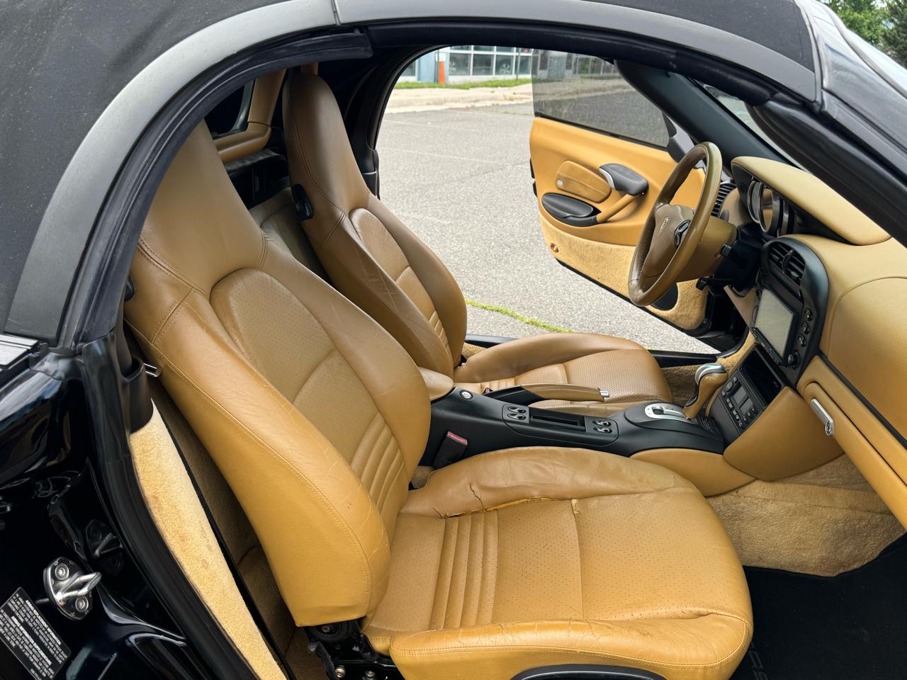Porsche Boxster 2dr Roadster w/Tiptronic 2003
