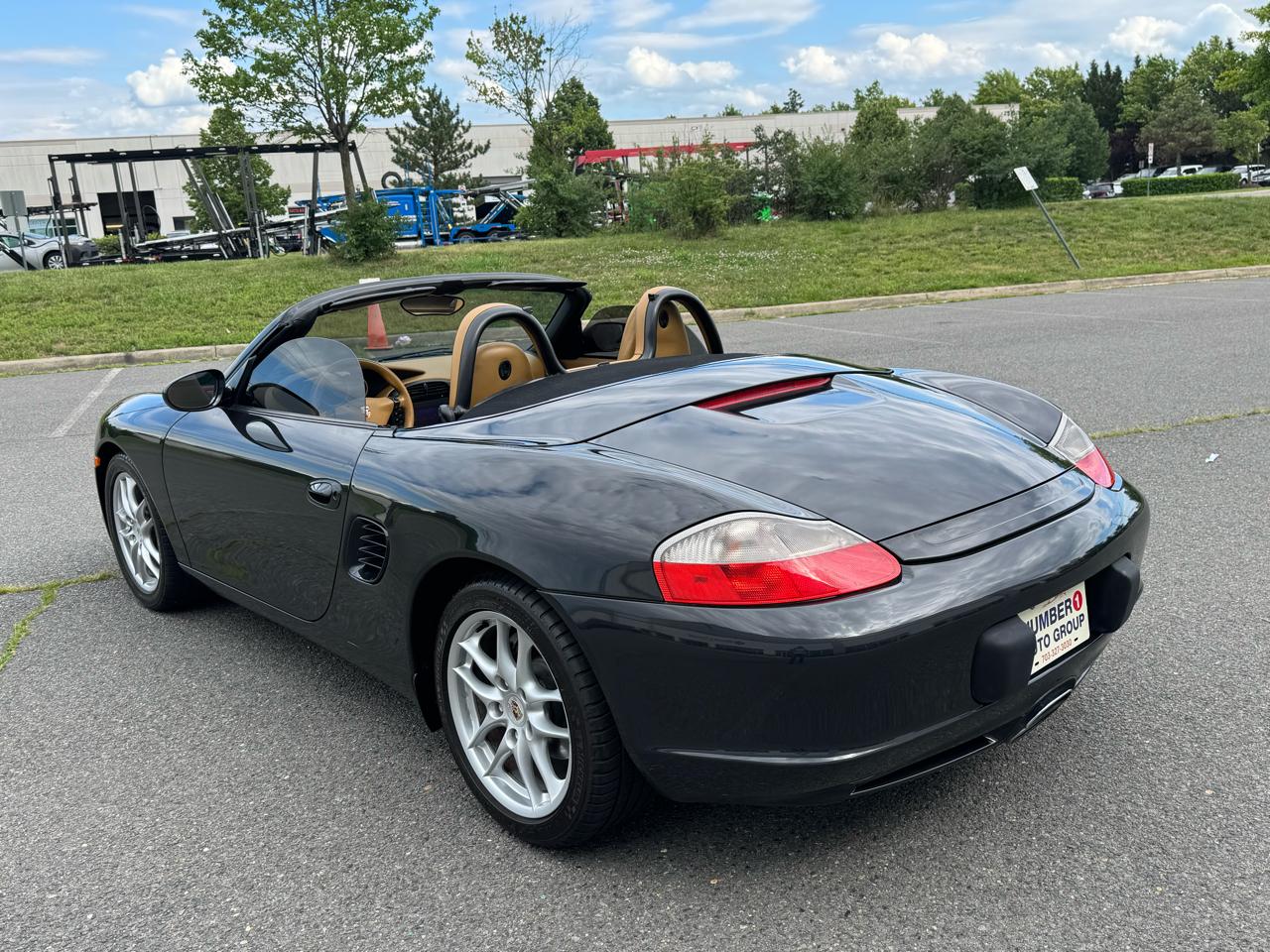 Porsche Boxster 2dr Roadster w/Tiptronic 2003