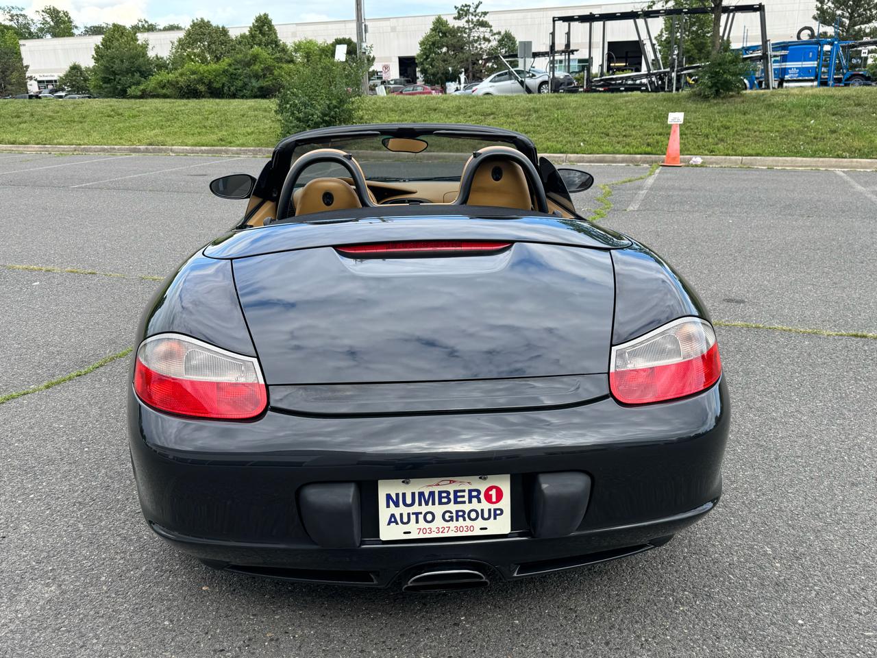 Porsche Boxster 2dr Roadster w/Tiptronic 2003