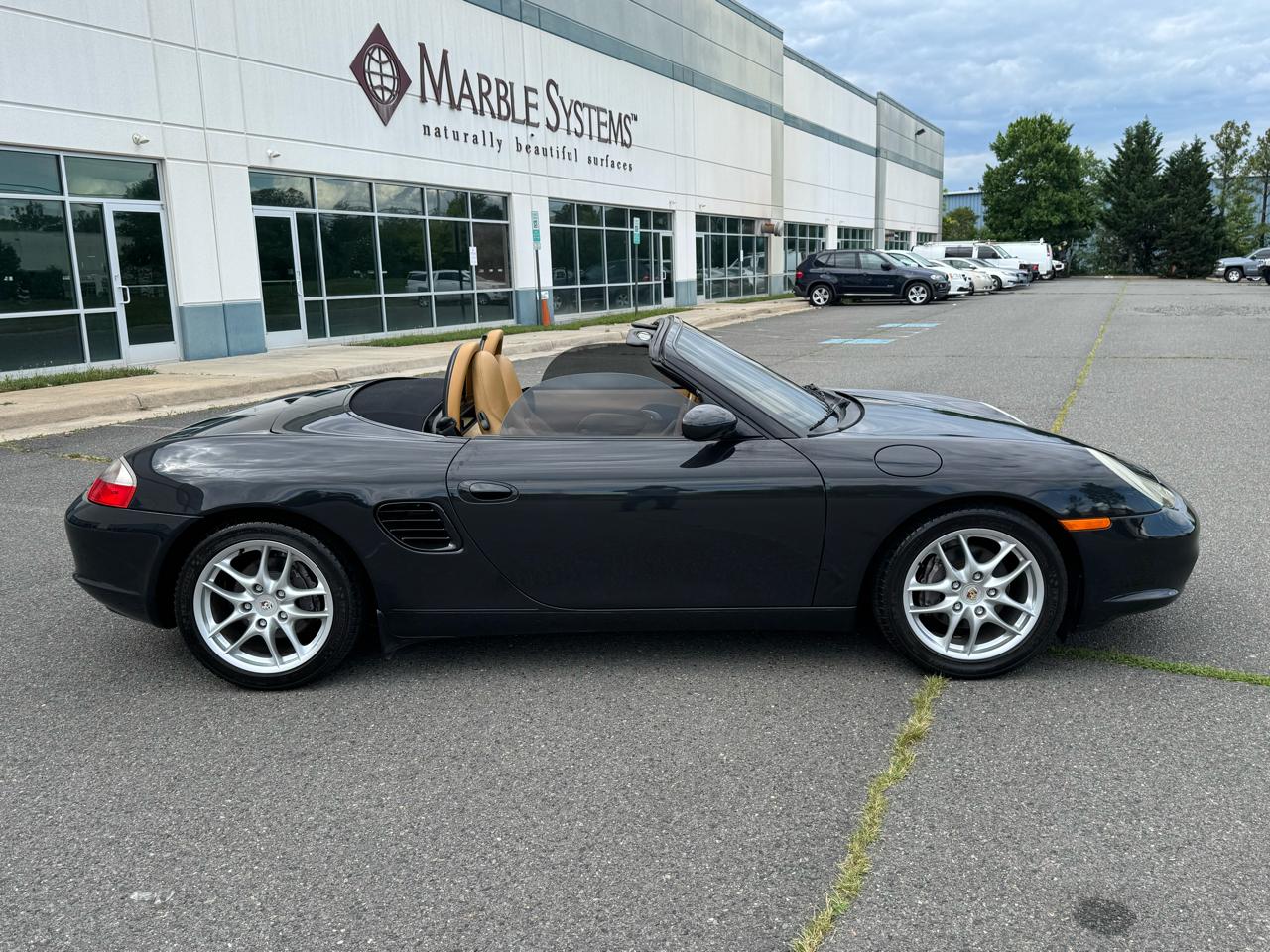 Porsche Boxster 2dr Roadster w/Tiptronic 2003