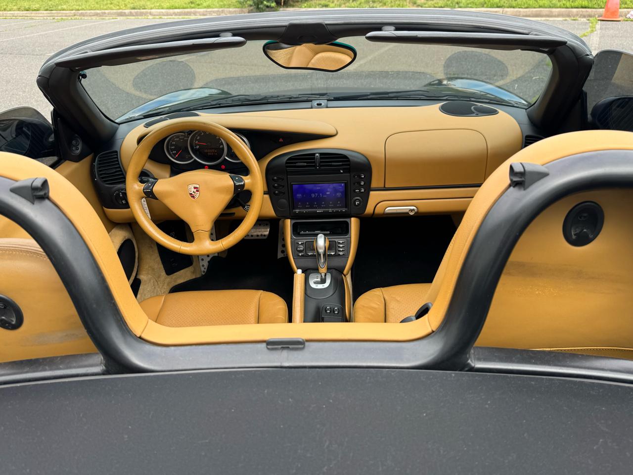 Porsche Boxster 2dr Roadster w/Tiptronic 2003