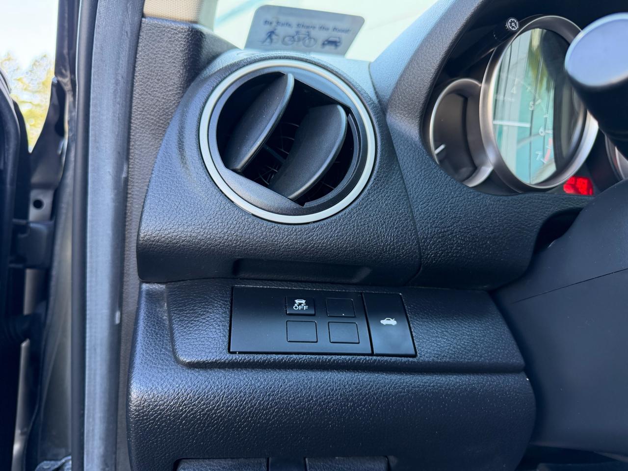Mazda MAZDA6 i Sport 2012