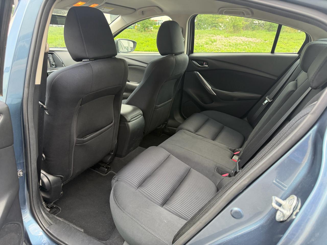 Mazda MAZDA6 i Sport AT 2015