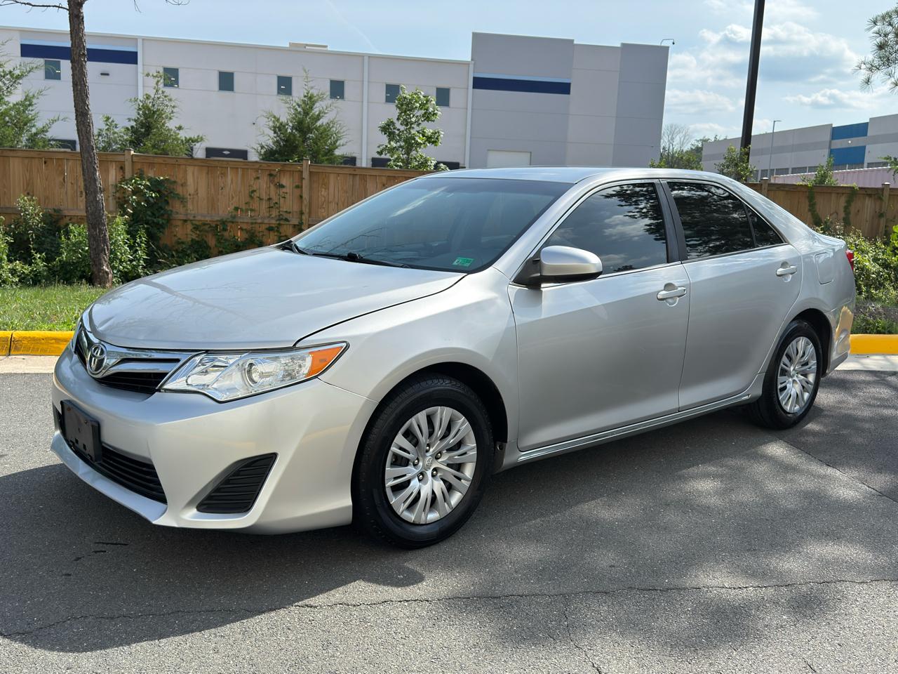 Toyota Camry LE 4D Sedan 2012