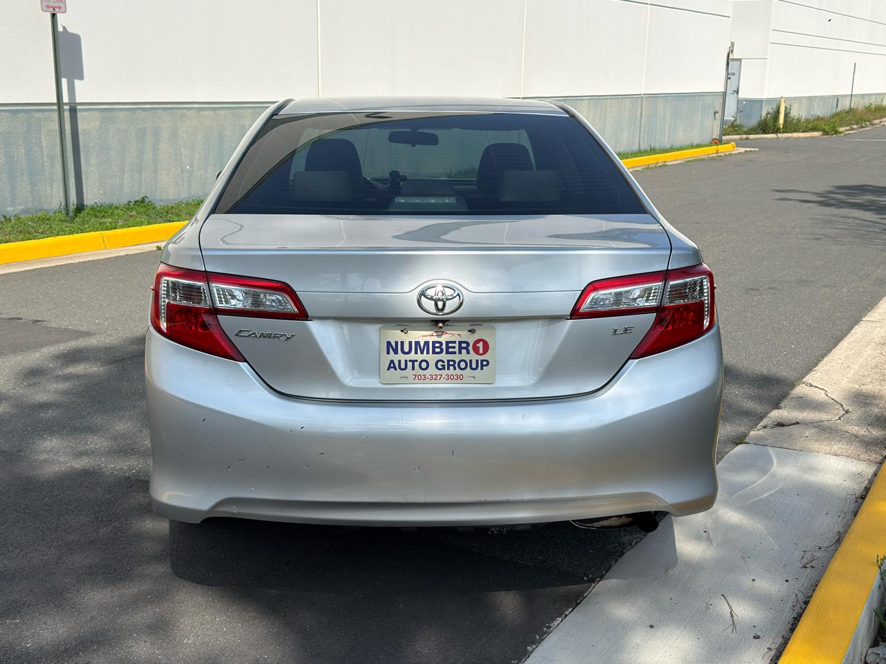 Toyota Camry LE 4D Sedan 2012