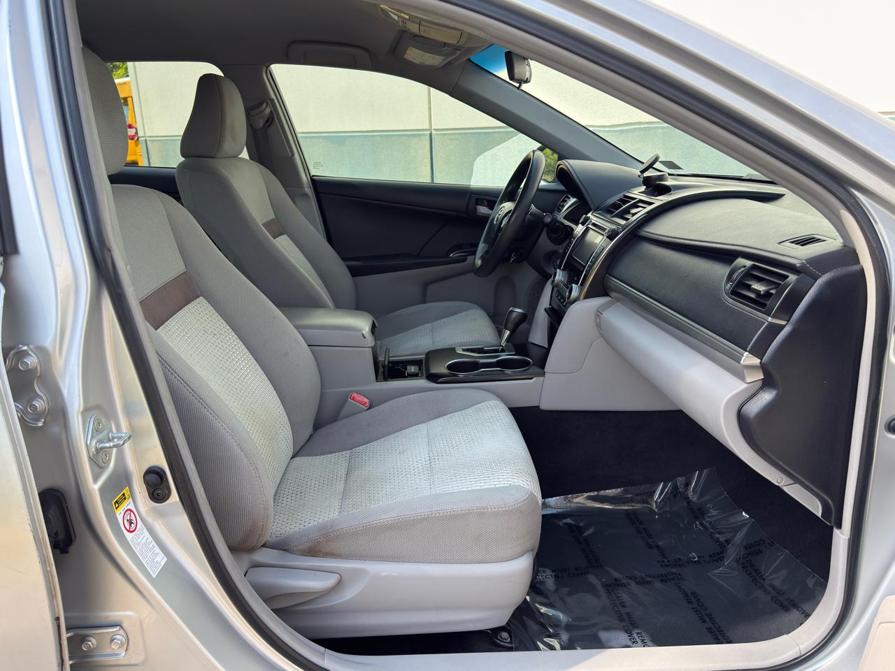 Toyota Camry LE 4D Sedan 2012