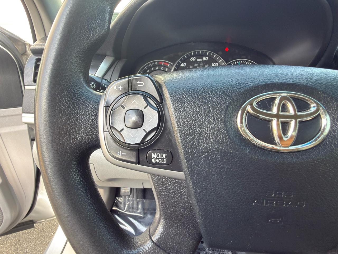 Toyota Camry LE 4D Sedan 2012